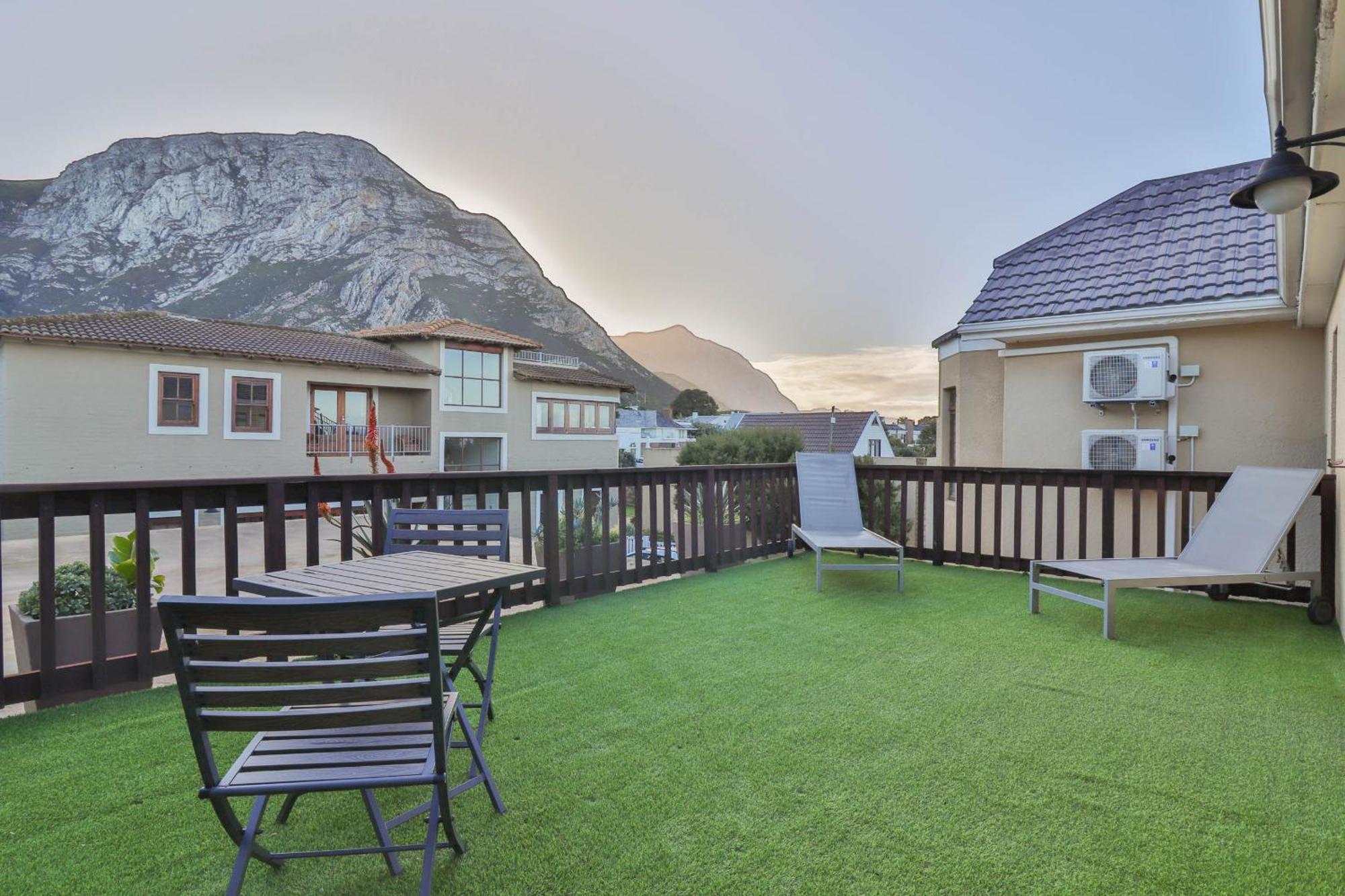 Lavender Manor Guest Lodge Hermanus Quarto foto