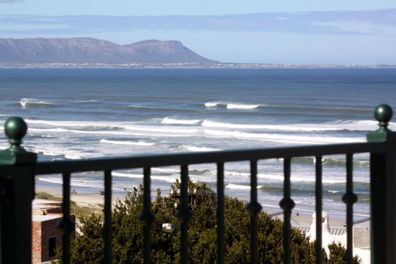 Lavender Manor Guest Lodge Hermanus Exterior foto